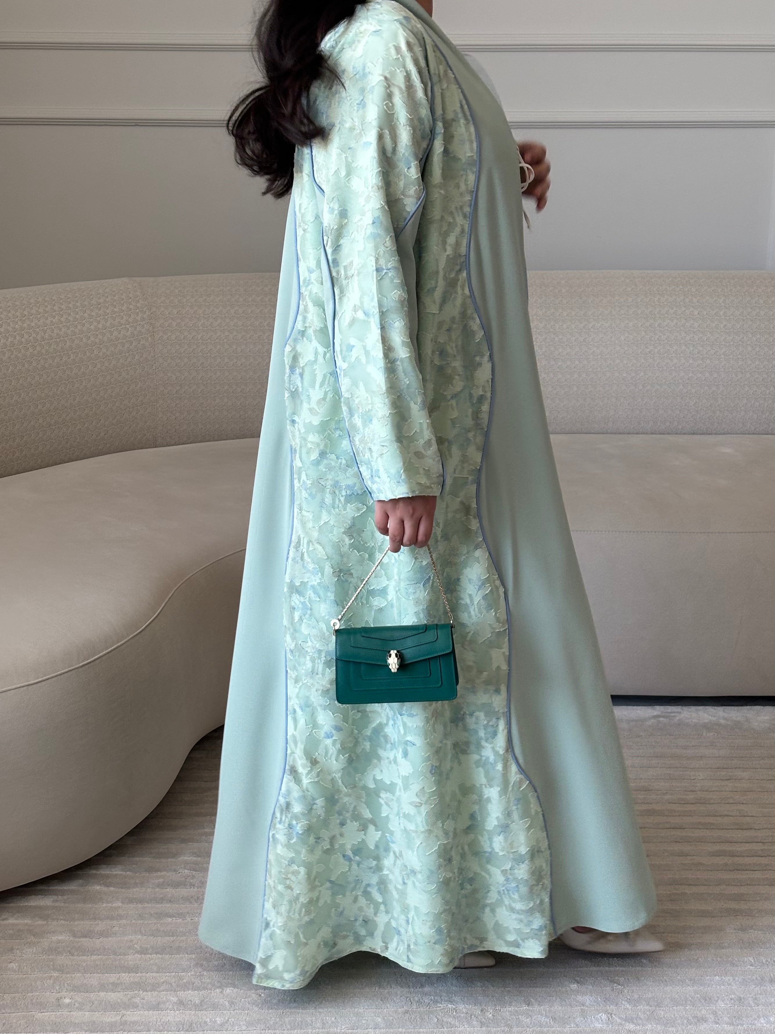 DN272 - FLORAL ABAYA