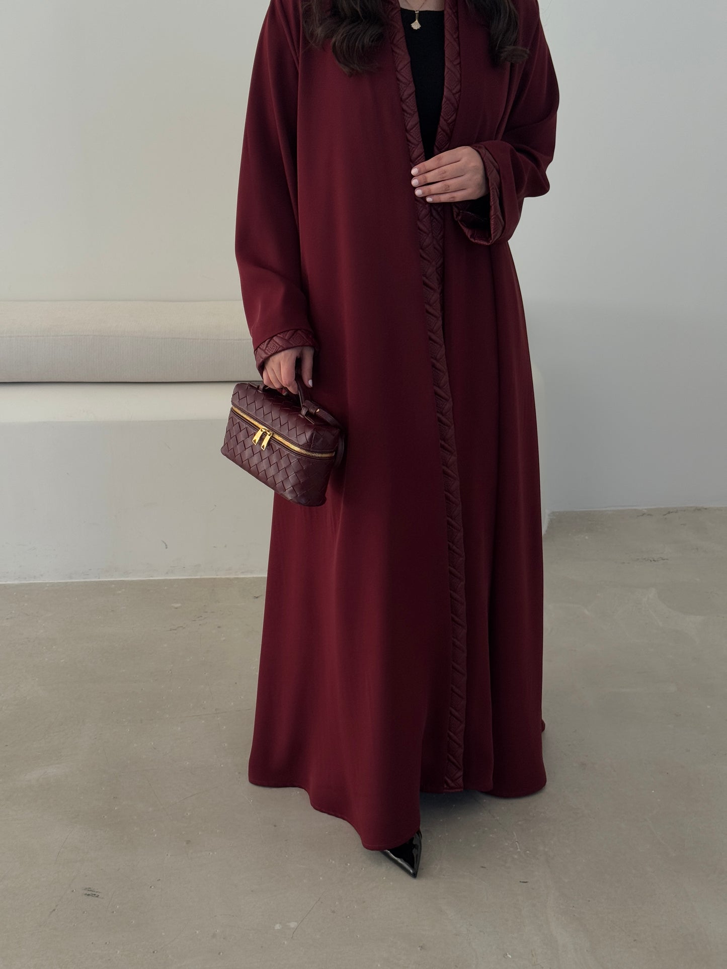 DN109 - LEATHER ABAYA