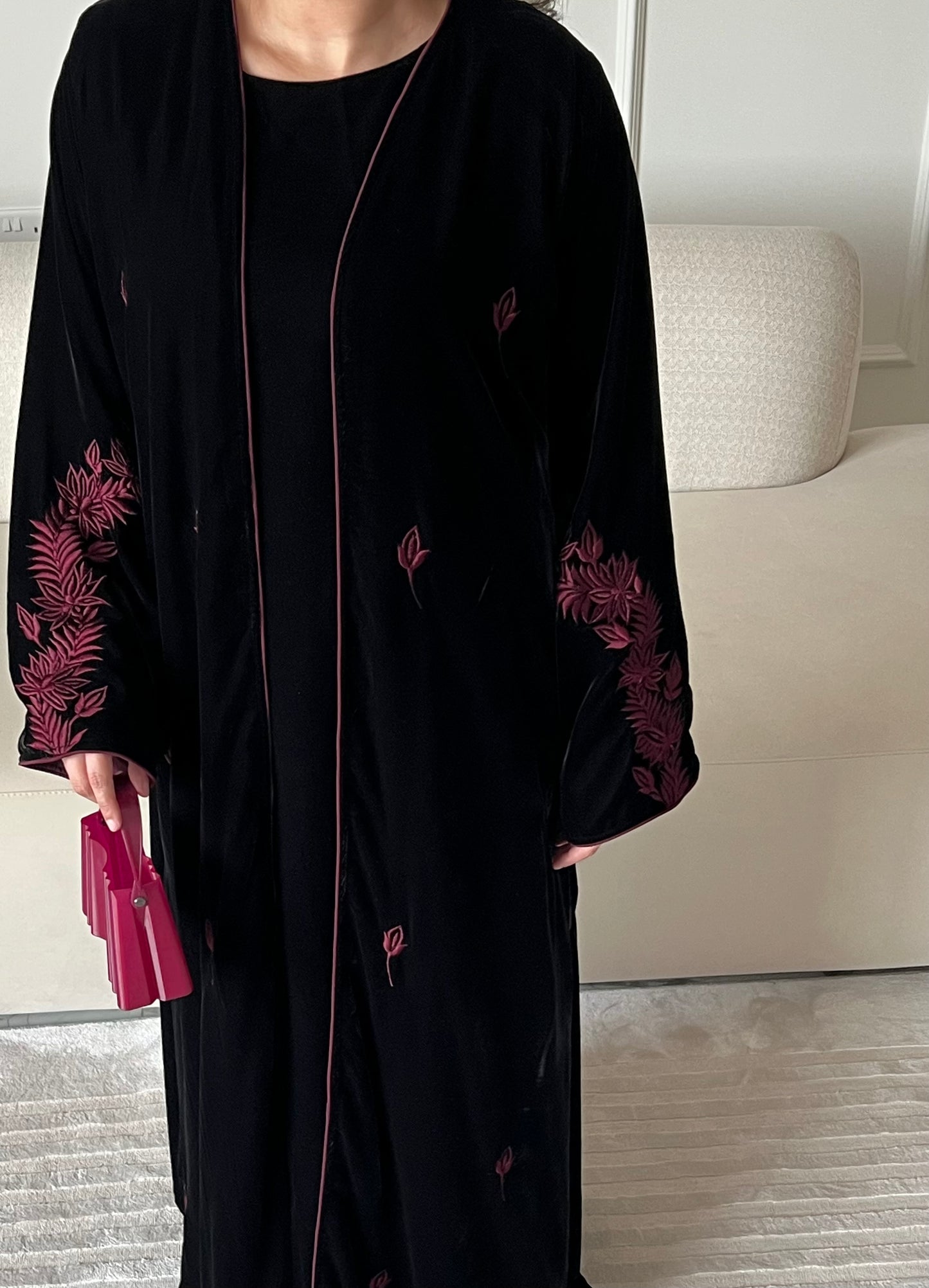 DN215 - VELVET EMBROIDERY