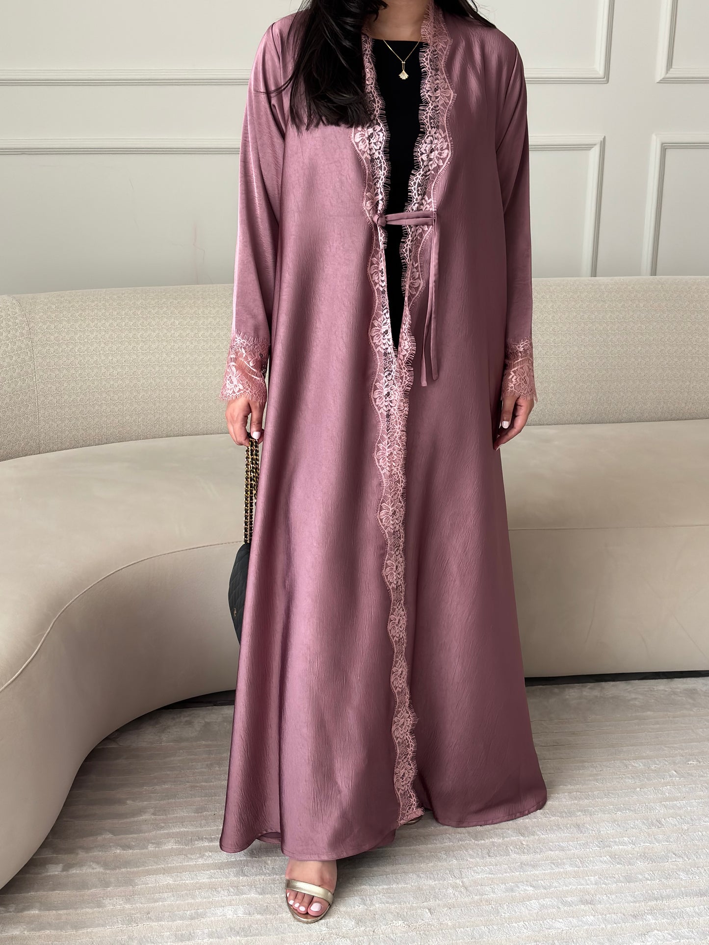 DN298 - LACE ABAYA