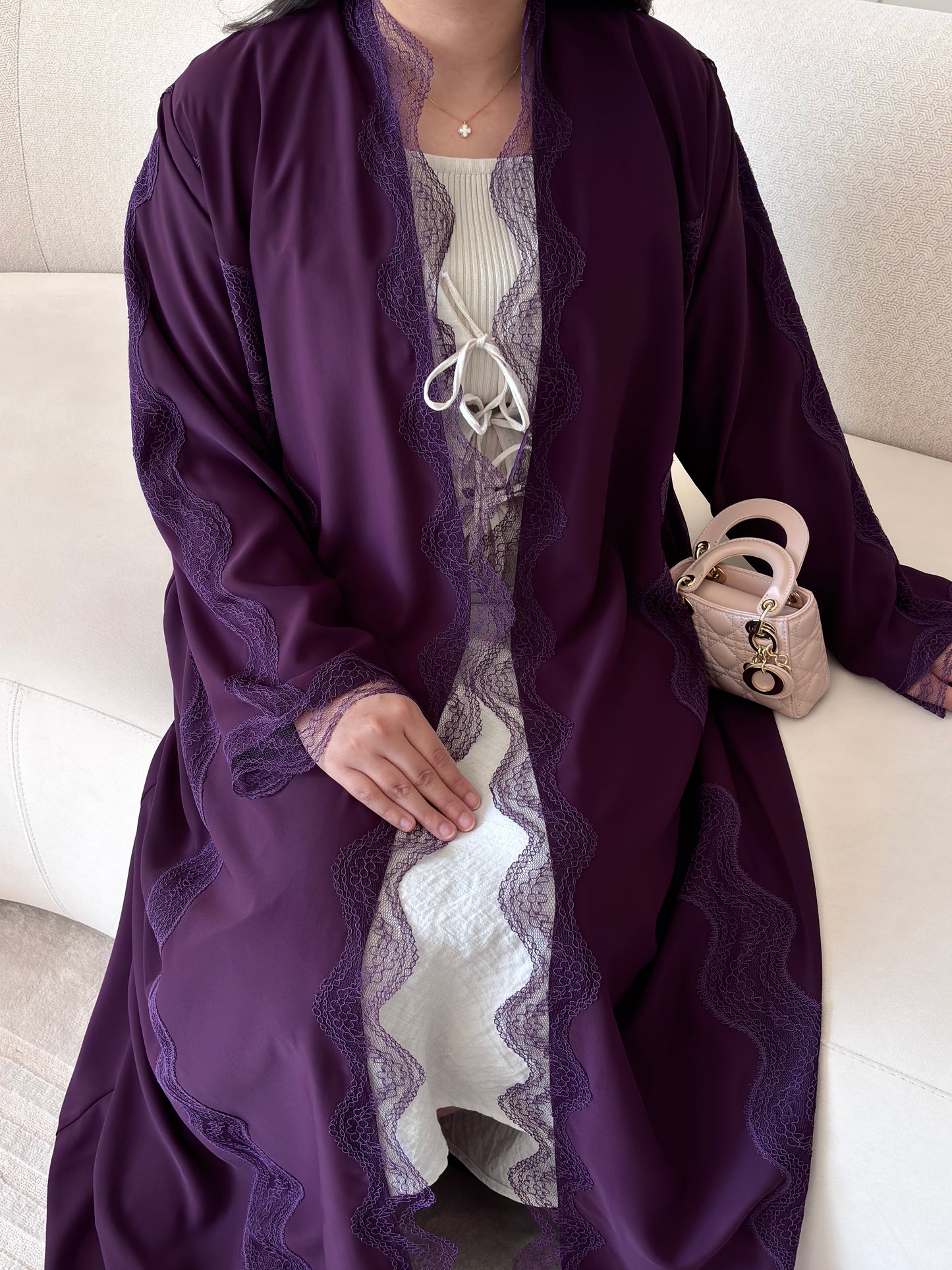 DN278 - LACE ABAYA