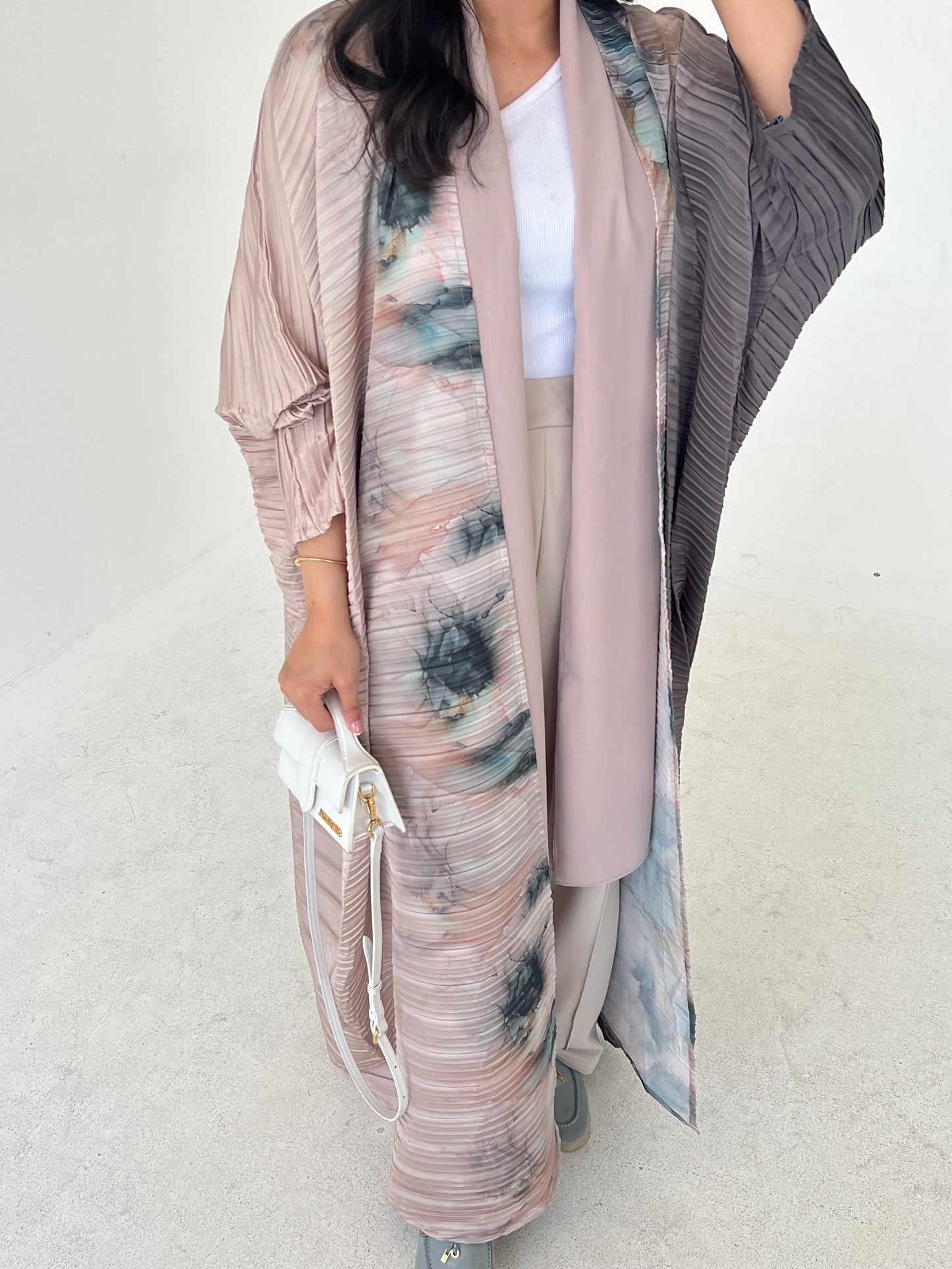 DN083 - FLORAL ABAYA
