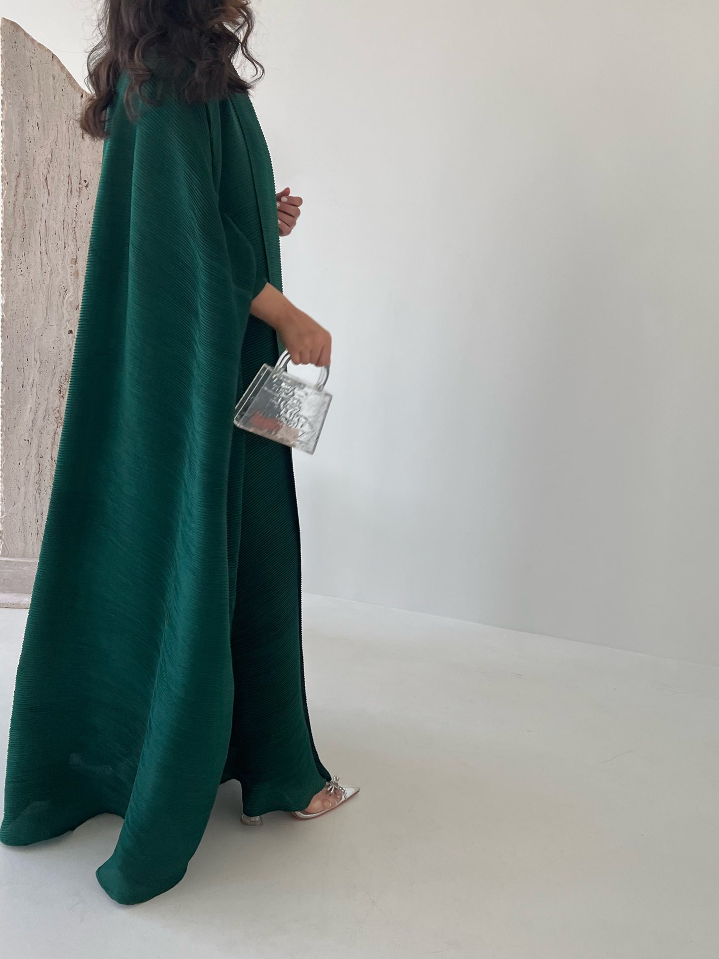 DN054 - GREEN PLEATED