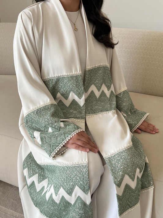 DN269 - LACE ABAYA
