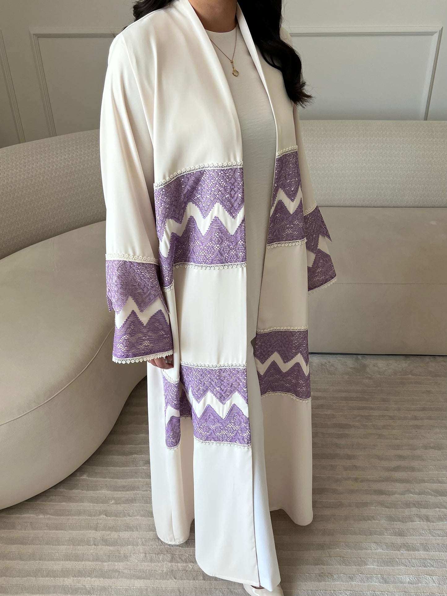 DN268 - LACE ABAYA