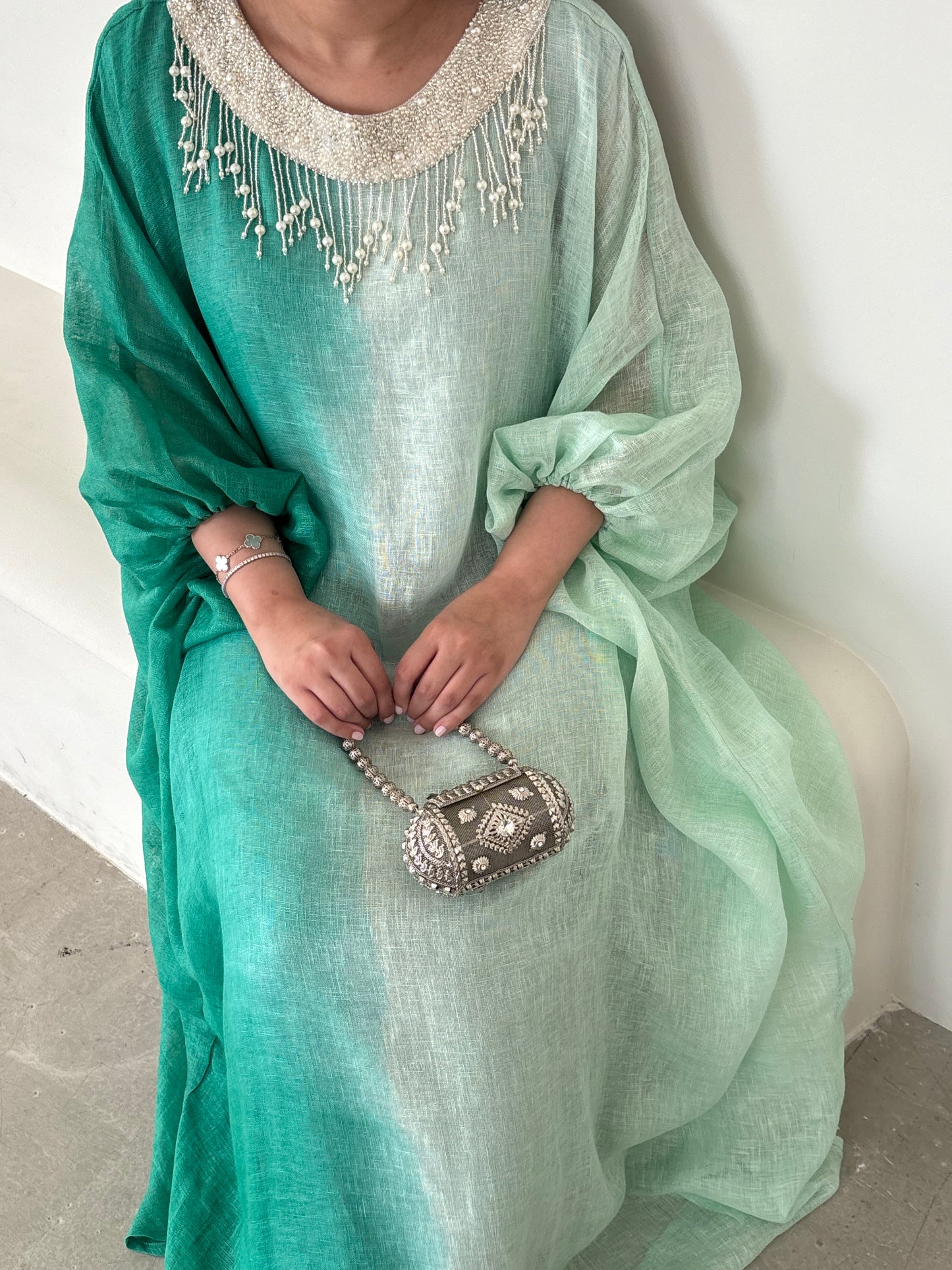 DN116 - PEARLS KAFTAN