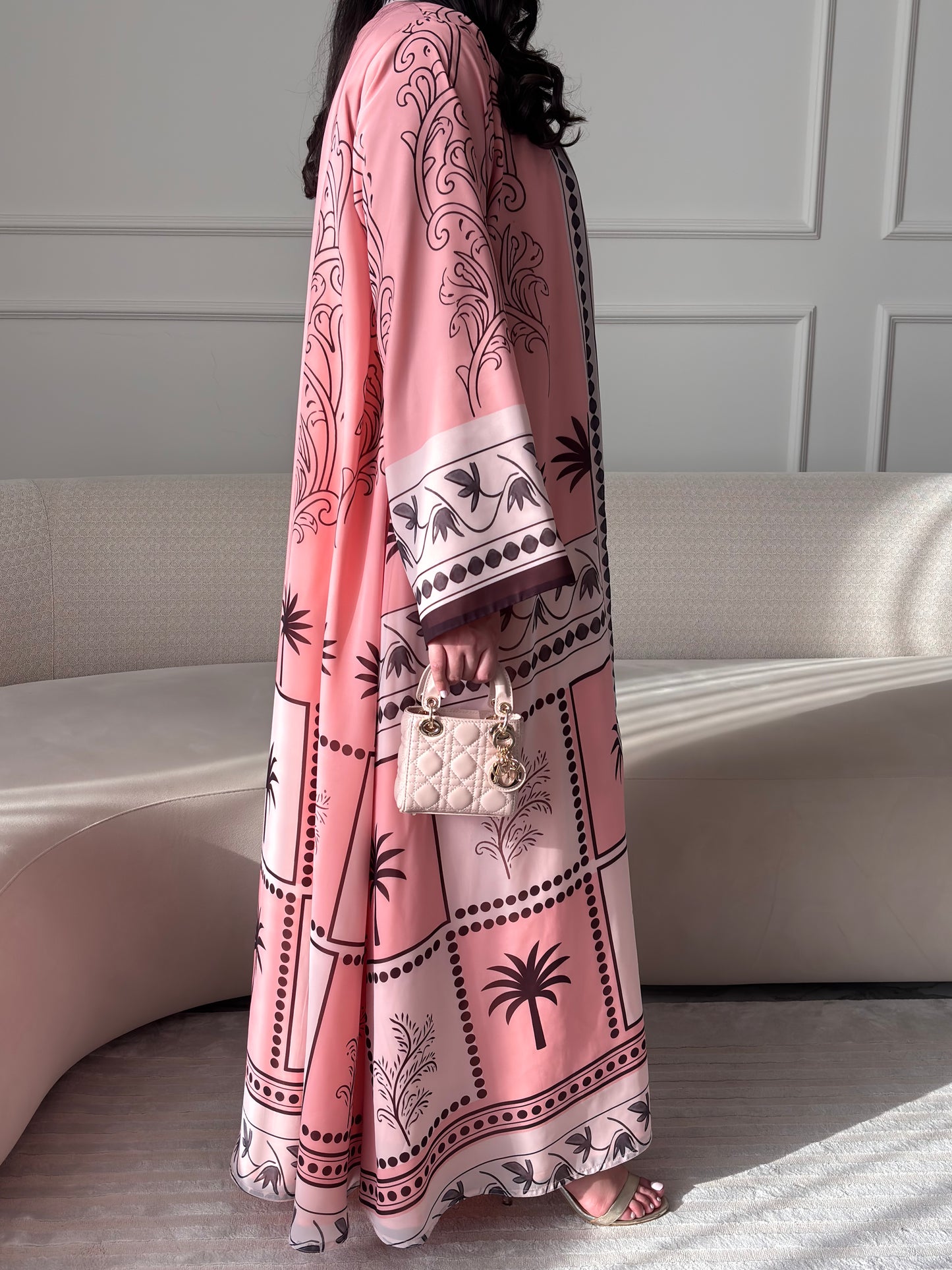 DN305 - PALM ABAYA