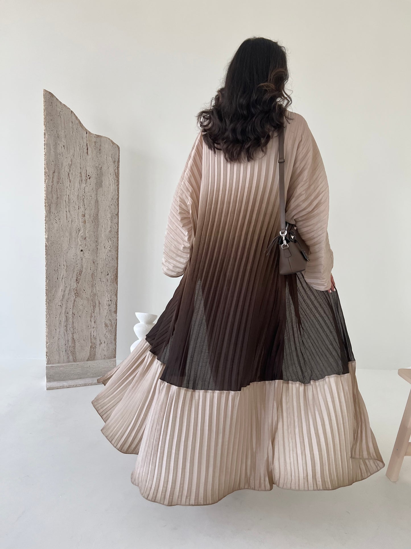 DN015 - TWO TONE PLEATED ABAYA