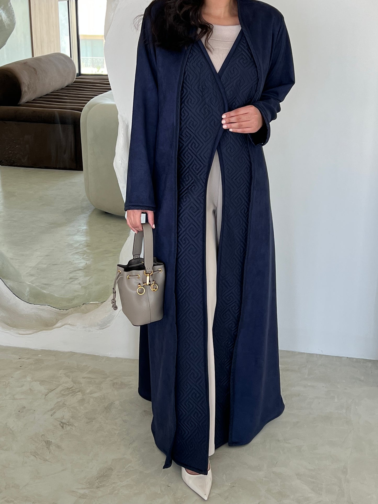 DN043 - SHAMWAH ABAYA