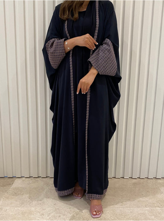 DN033 - CREPE ABAYA